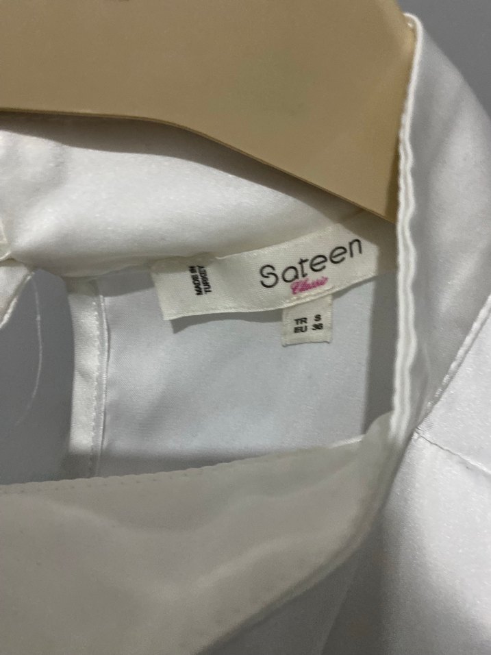 V Yaka Drapeli Beyaz Kadın Bluz - Görsel 3