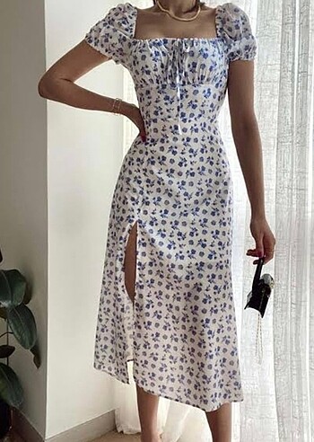 Çiçekli Pinterest Elbise