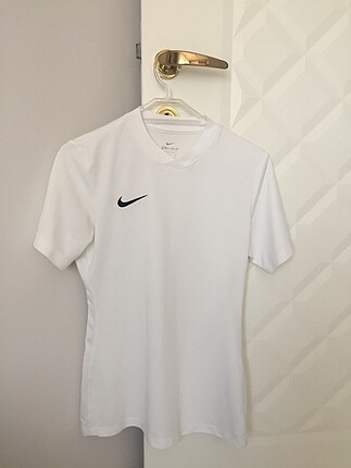 nike spor tişört