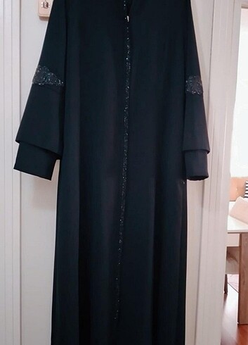 siyah abaya