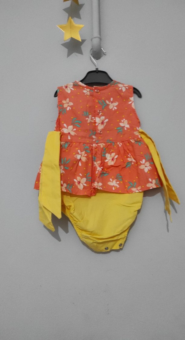 Renkli Baskılı Fırfırlı Bebek Kız Tulum - Görsel 2