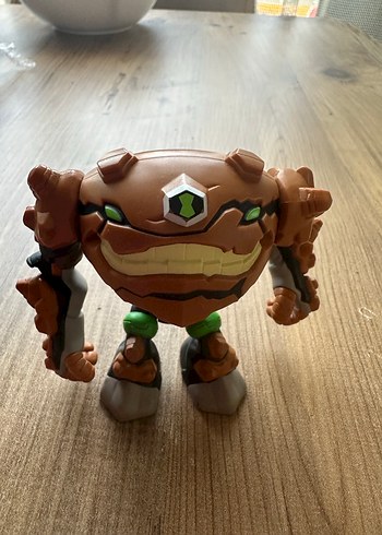 Kahverengi Karanlık Aksiyon Figürü ben10 - Görsel 2