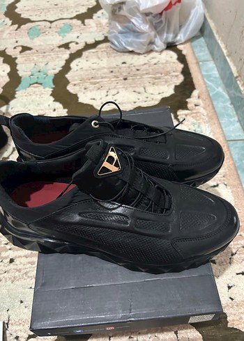 Siyah Yılan Desenli Erkek Spor Ayakkabı - Görsel 3