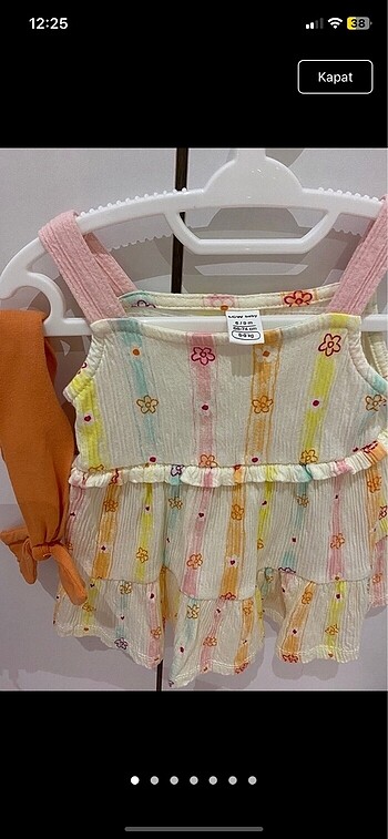 Kız bebek elbiseleri