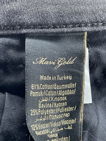 34 Beden siyah Renk Mavi Jeans Skinny %70 İndirimli.