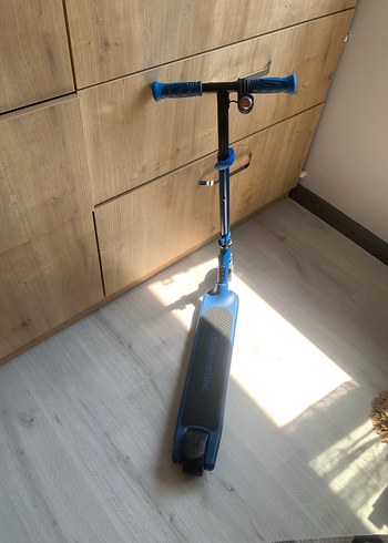 Elektrikli scooter