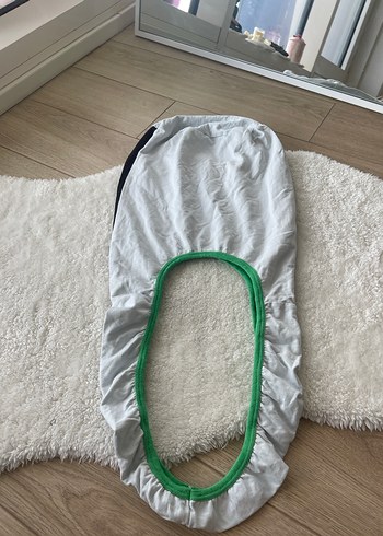 Nakışlı Koyu Yeşil Bebek Önlüğü - Görsel 5