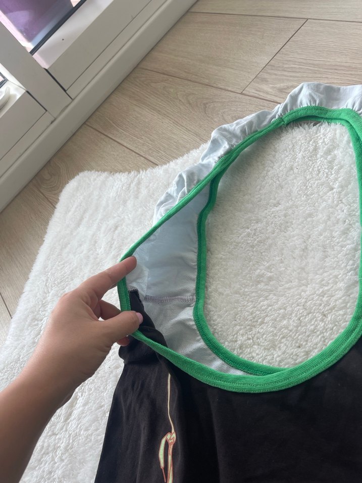 Nakışlı Koyu Yeşil Bebek Önlüğü - Görsel 4