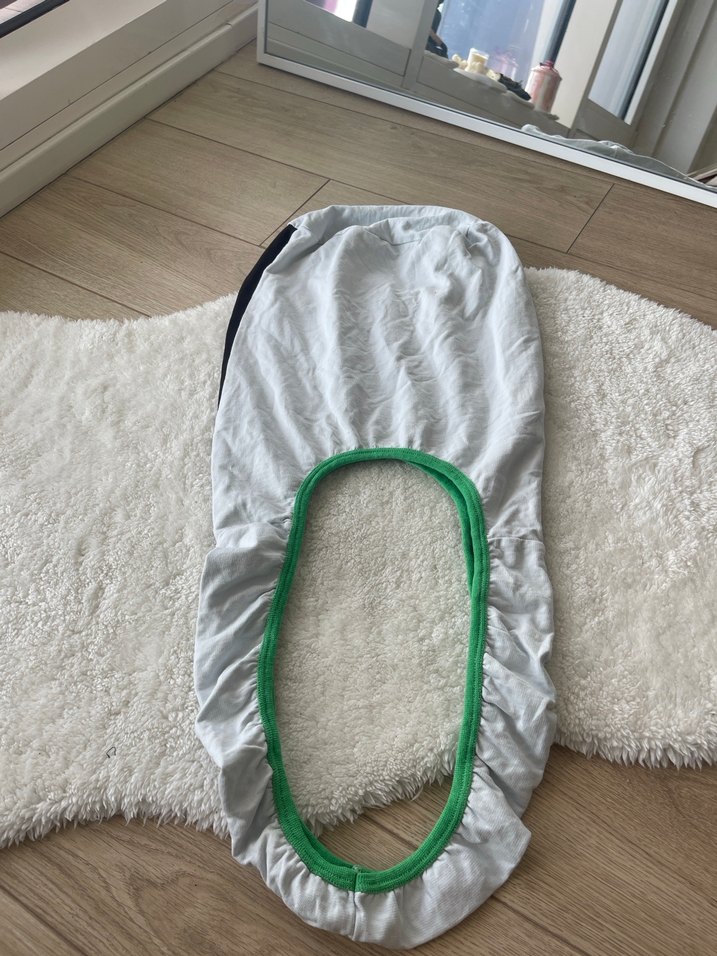 Nakışlı Koyu Yeşil Bebek Önlüğü - Görsel 5