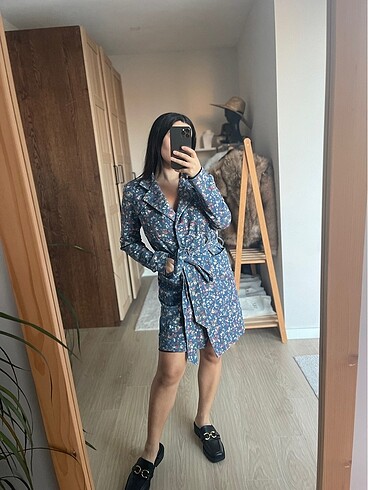 Bershka Trençkot çiçekli