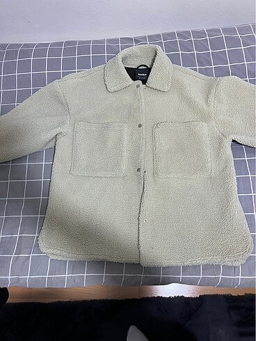 Pull&Bear Suni yün çıtçıtlı ceket pazarlık var