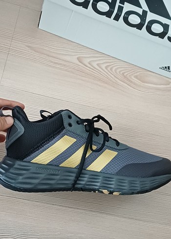 Gri Adidas Erkek Koşu ve Antrenman Ayakkabısı - Görsel 3