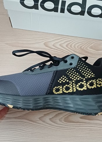 Gri Adidas Erkek Koşu ve Antrenman Ayakkabısı - Görsel 4