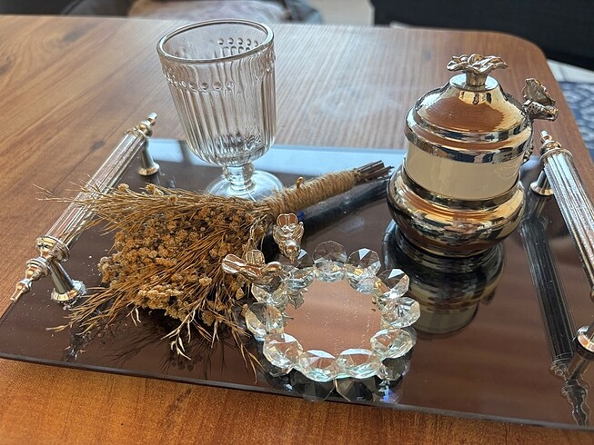 Söz/nişan tepsisi
