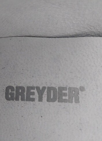 37 Beden Greyder marka ayakkabı.Sadece 1 defa giyildi.