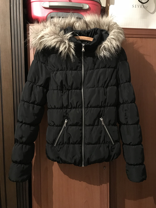 H&M mont