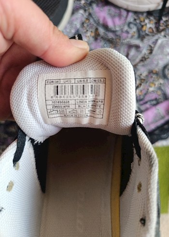 Beyaz Siyah Bağcıklı Sneakers - Görsel 3