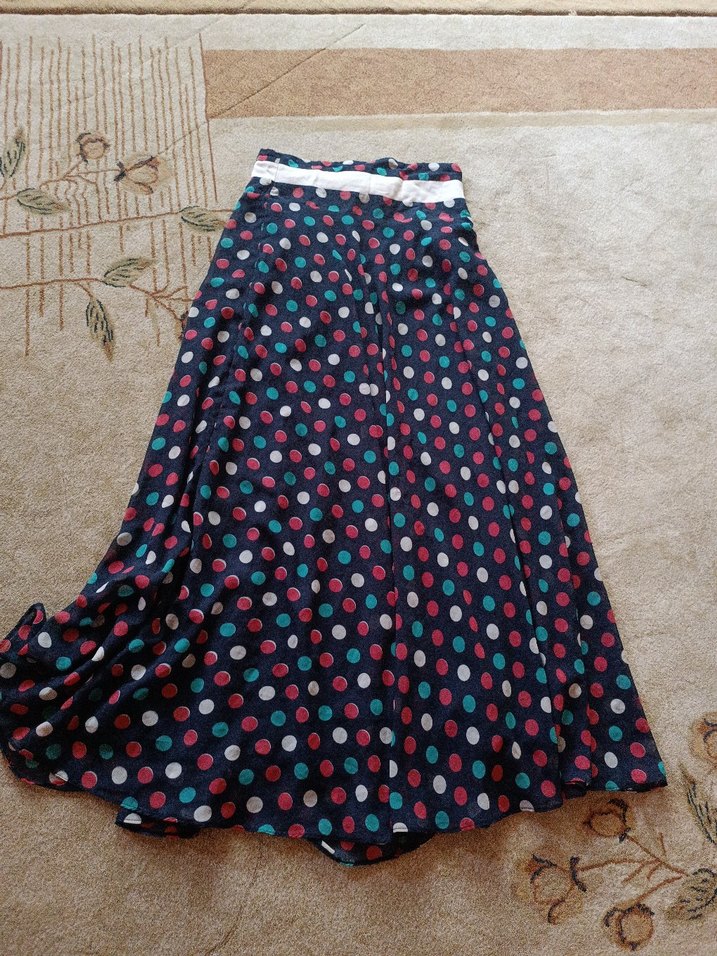 Puantiye Desenli Uzun Bol Etek - Görsel 4