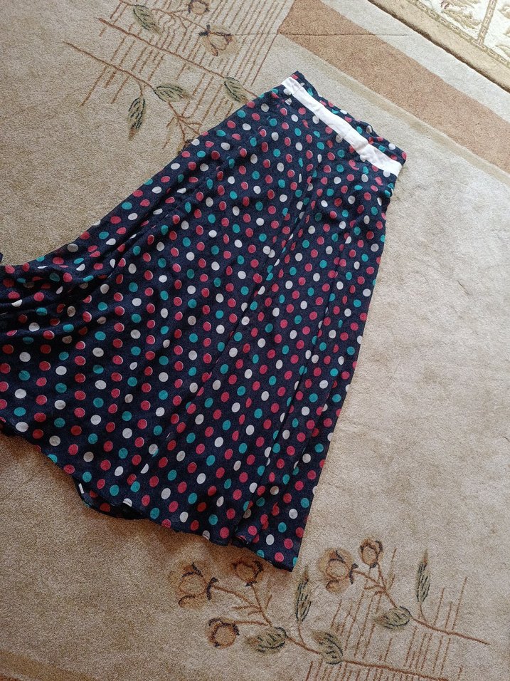 Puantiye Desenli Uzun Bol Etek - Görsel 3