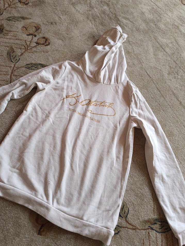 Kadın Beyaz Kapüşonlu Uzun Kollu Sweatshirt - Görsel 3