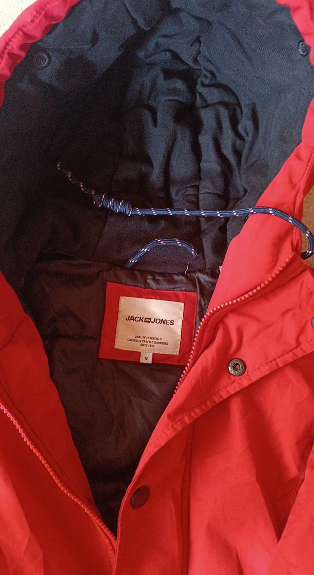 Düğmeli Kırmızı kaban temiz - Görsel 5