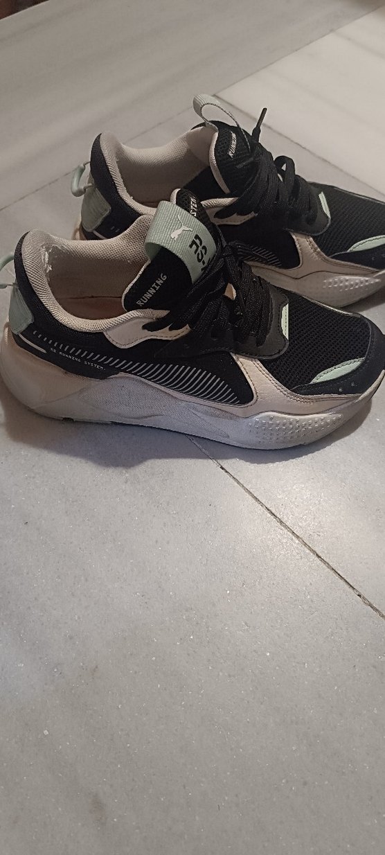 Siyah Bağcıklı Kadın Spor Ayakkabı - Görsel 3