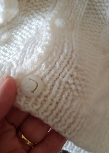 Kız Çocuk kırık beyaz Örgü Hırka - Görsel 3