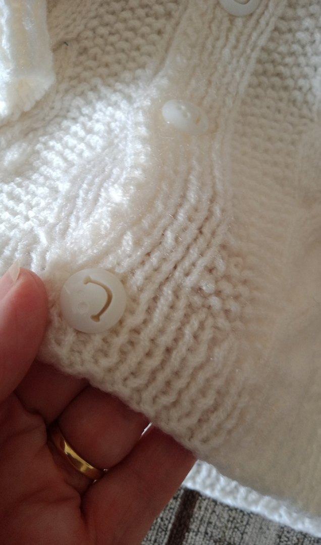 Kız Çocuk kırık beyaz Örgü Hırka - Görsel 3