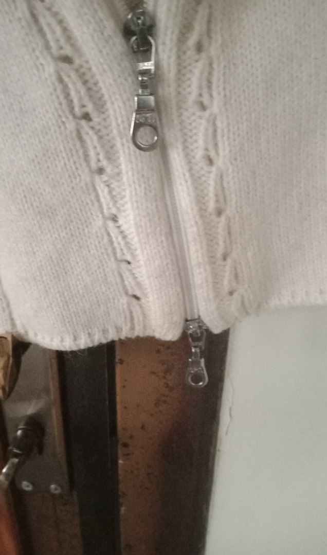 Beyaz Yarım Fermuarlı Yüksek Yaka Kadın Kazak - Görsel 5