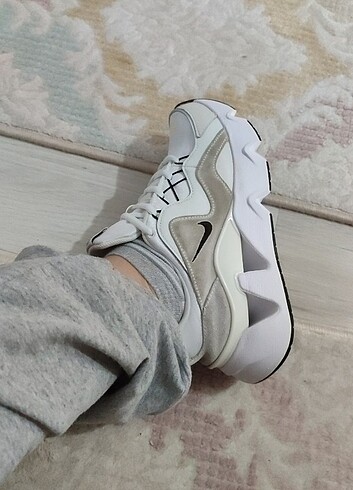 Nike Nike Ryz 360 kadın spor ayakkabı beyaz 