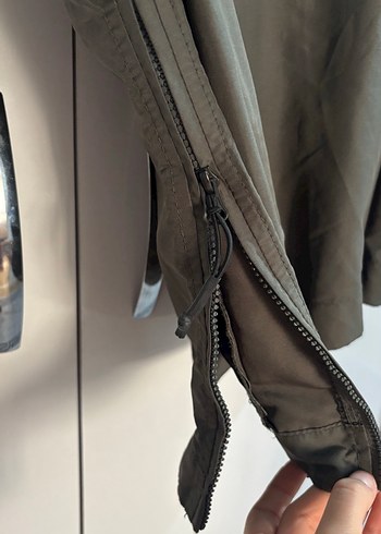 Kadın Kapüşonlu Haki Spor Ceket Yağmurluk - Görsel 4