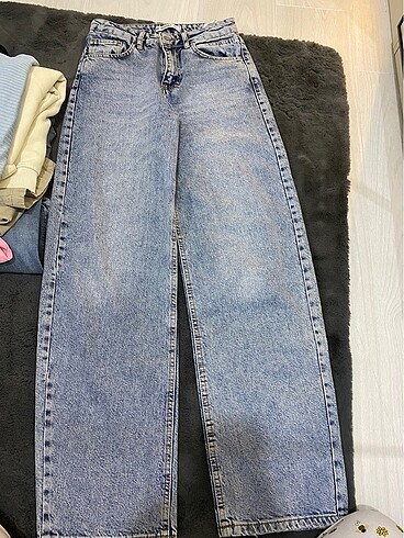 Straight jean