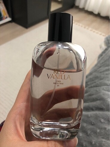 zara red vanilla