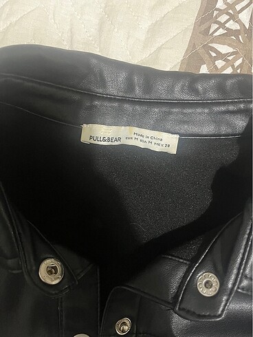 m Beden pull and bear ceket