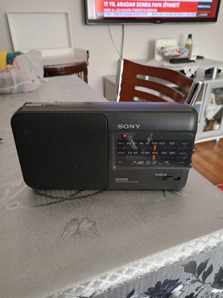 Sony Siyah Radyo Müzik Sistemi - Görsel 3