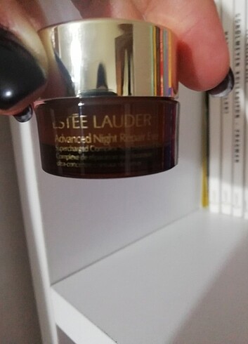 Estee lauder göz kremi 