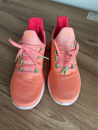 Adidas Spor ayakkabı