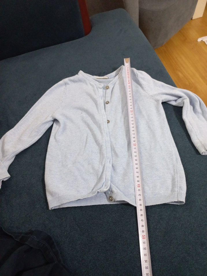 Kız Çocuk Gri Düğmeli Uzun Kollu Hırka - Görsel 2