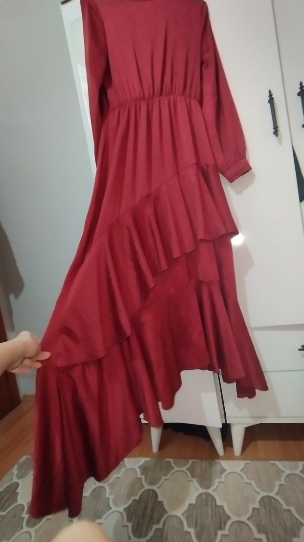 Bordo Uzun Fırfırlı Kadın tesettür Elbise - Görsel 2