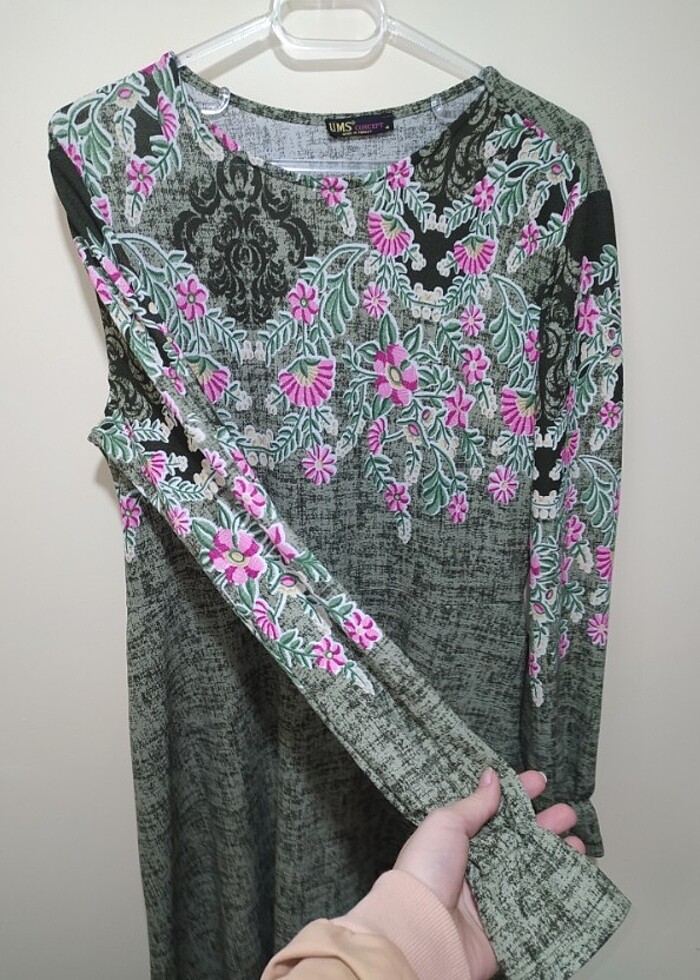 Kadın çiçekli tesettür elbise yeşil elbise - Görsel 3