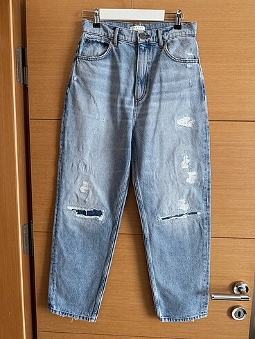38 Beden Sandro jean