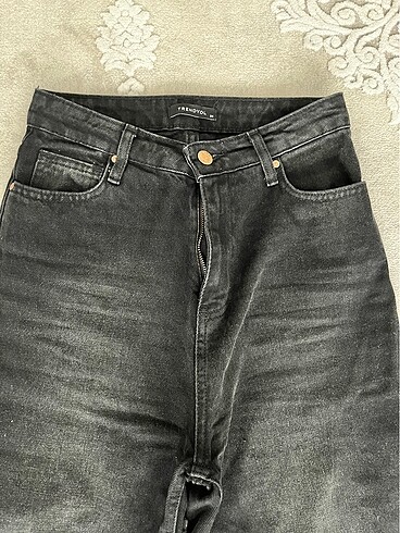 xs Beden Trendyol jeans