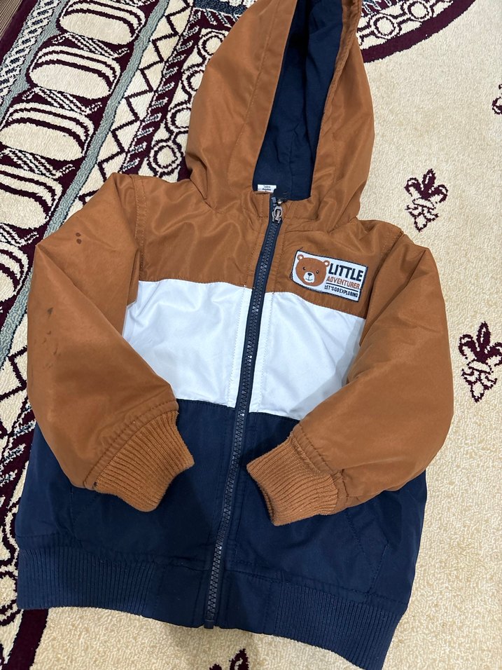 Kahverengi Kapüşonlu Erkek Çocuk Mont - Görsel 3