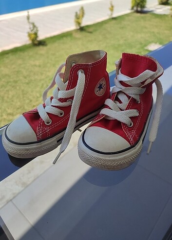 Converse 