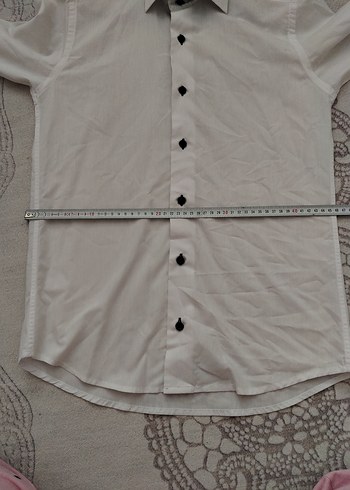 Düğmeli Beyaz Pamuklu Uzun Kollu Erkek Gömlek - Görsel 4