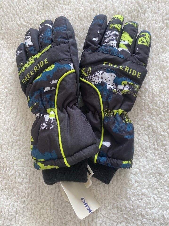 Lcw kar eldiveni 3-5 yaş - Görsel 2