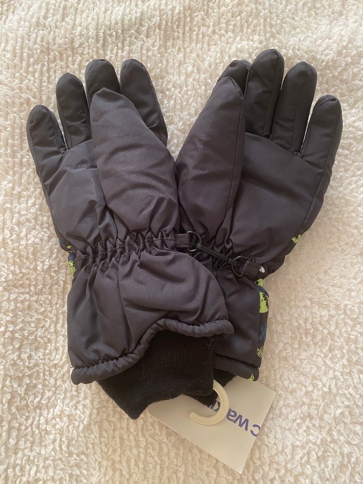 Lcw kar eldiveni 3-5 yaş - Görsel 3