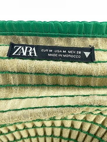 m Beden yeşil Renk Zara Mini Üst %70 İndirimli.