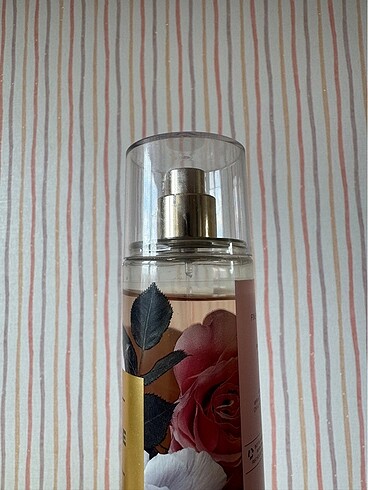Bath & Body Works Bath & Body Works Vücut Spreyi