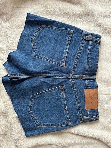 34 Beden H&M Jean Şort